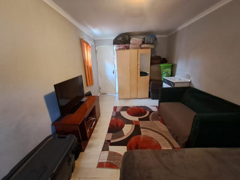 5 Bedroom Property for Sale in Richmond Estate Western Cape